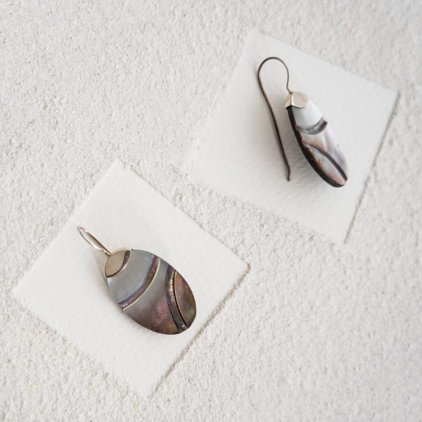 Torso Oval Earring - Image 2