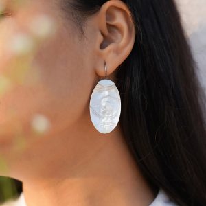 Rosarium Oval Earring
