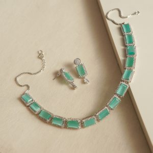 Melrose in Mint Green