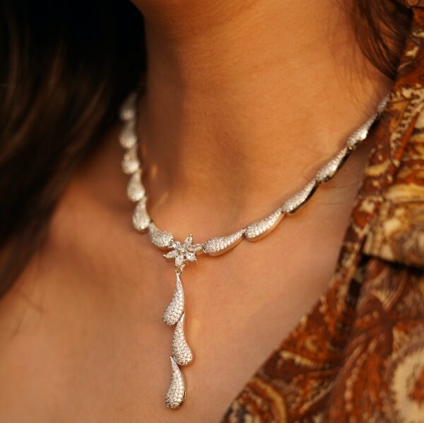 Eloise Necklace Set - Image 3